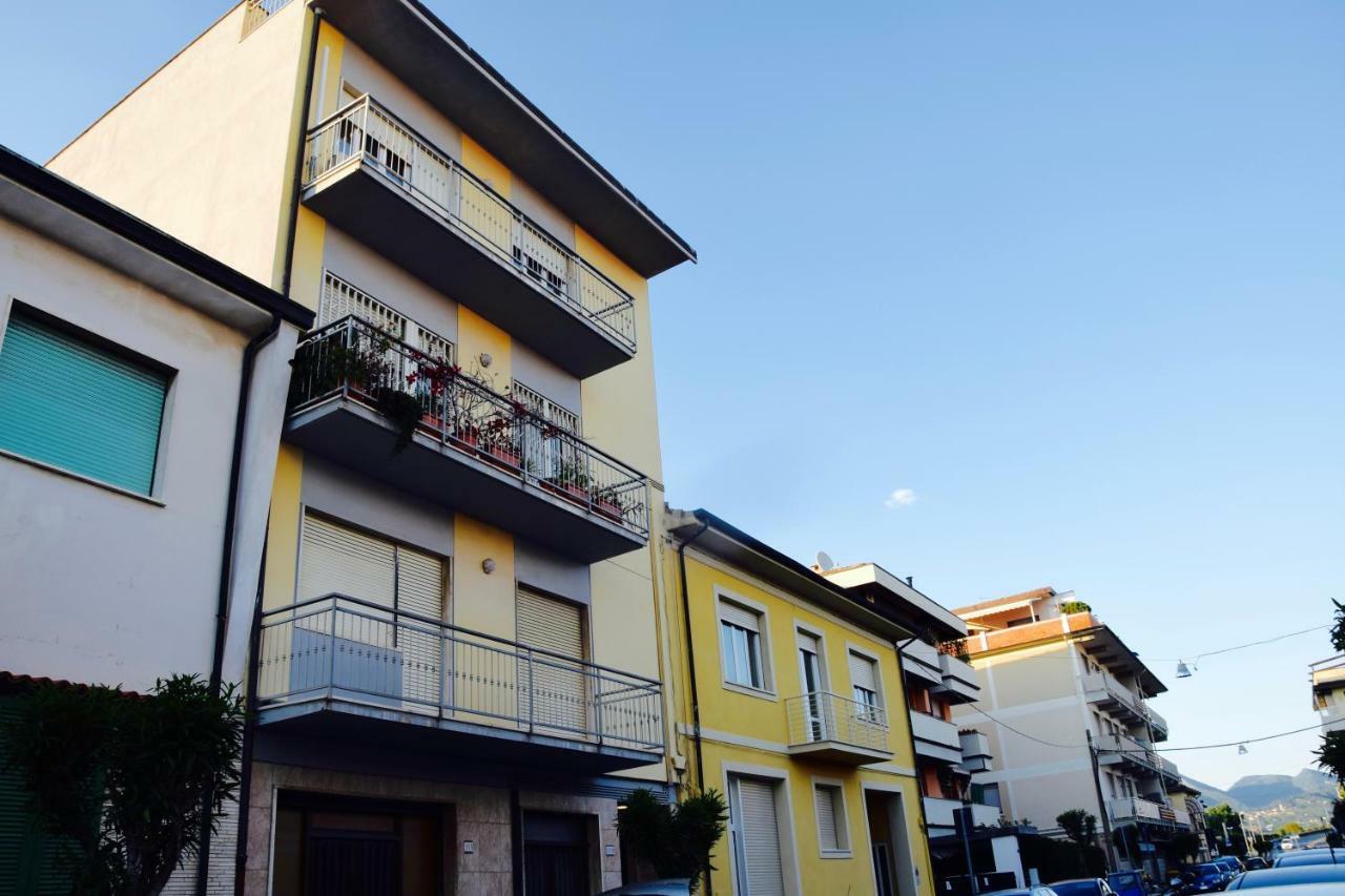 Appartamento Marco Polo Viareggio Exterior foto